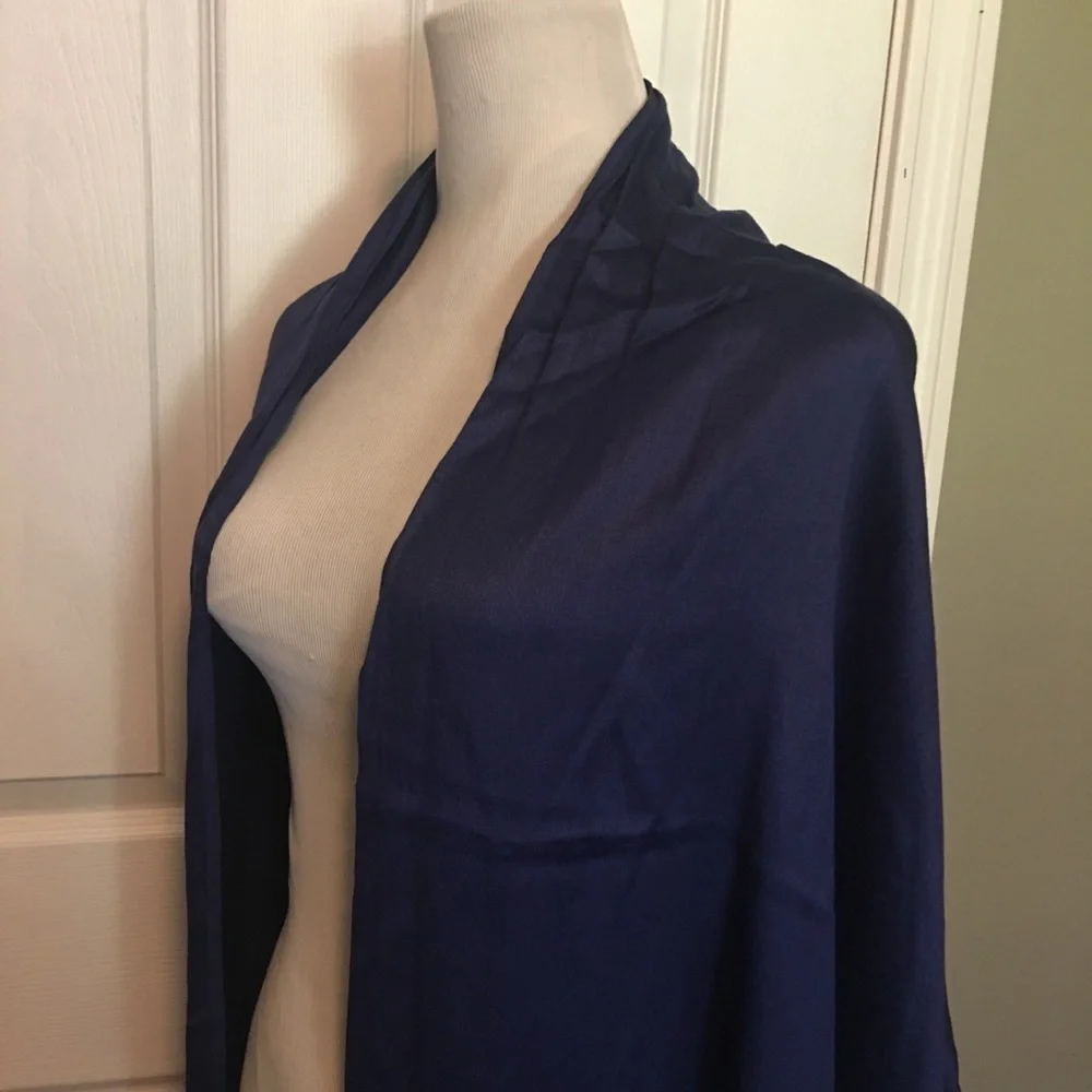 New Direction NWT scarf wrap extra long with tassels. 100% Viscose.